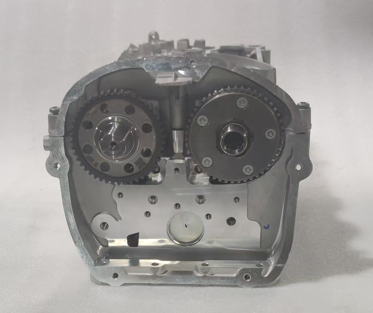 EA888 2.0 1.8L Gen 2 Cylinder Head Complete with Camshafts for Audi VW 06H103064AC